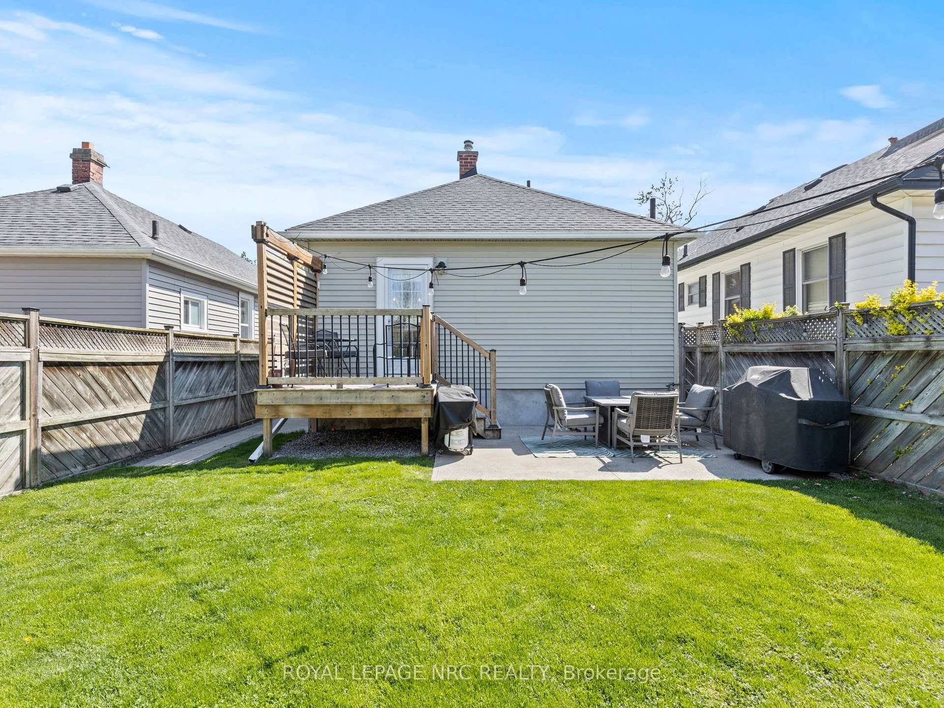 Photo 31 of 30 Ann Street, Thorold, Thorold Downtown — HOMEH