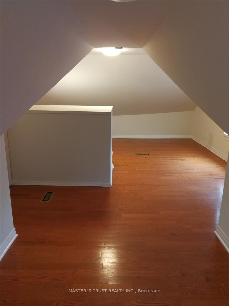 Photo 16 of 91 Lippincott Street, Toronto, University — HOMEH