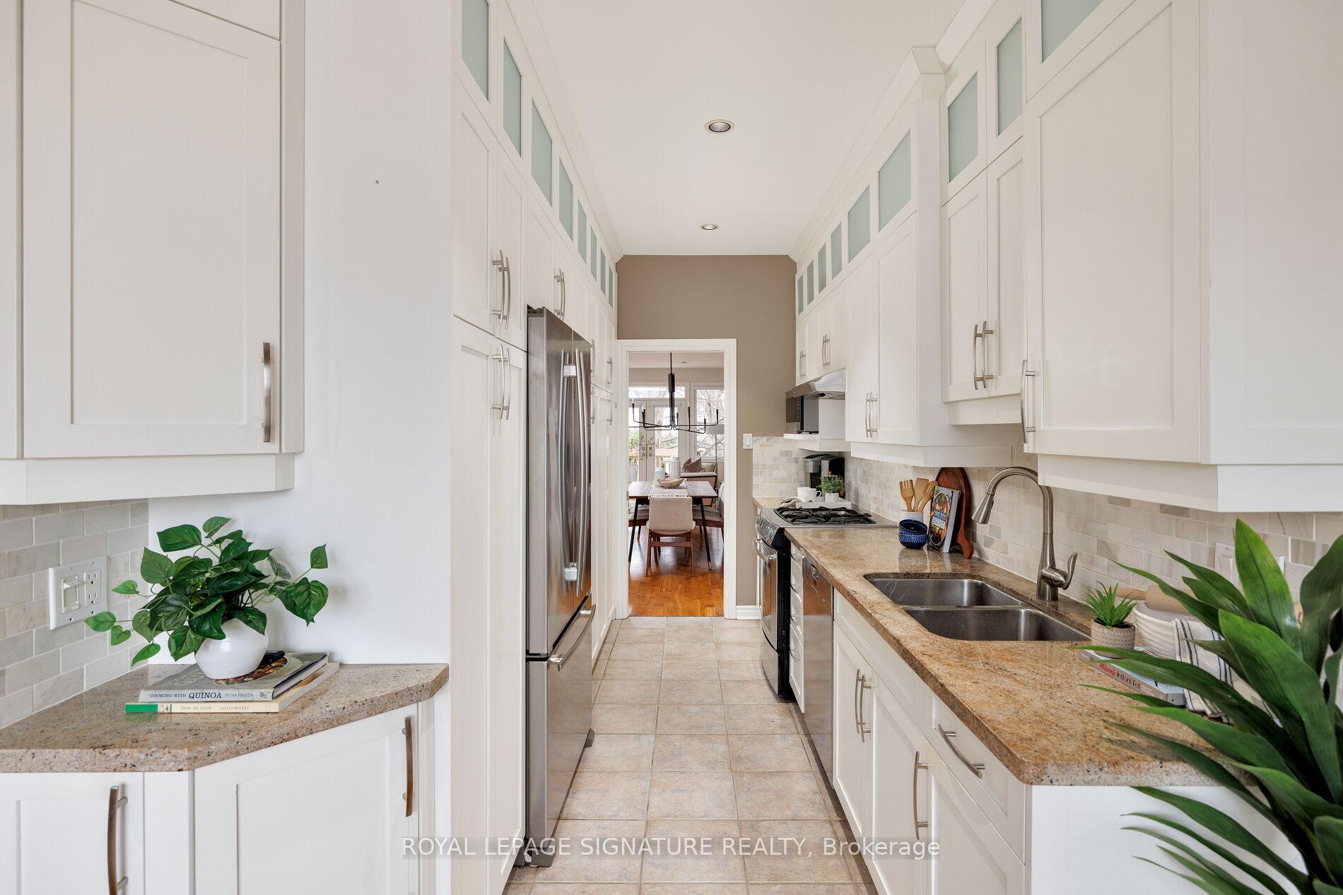 Photo 5 of 224 Floyd Avenue, Toronto, Danforth Village-East York — HOMEH