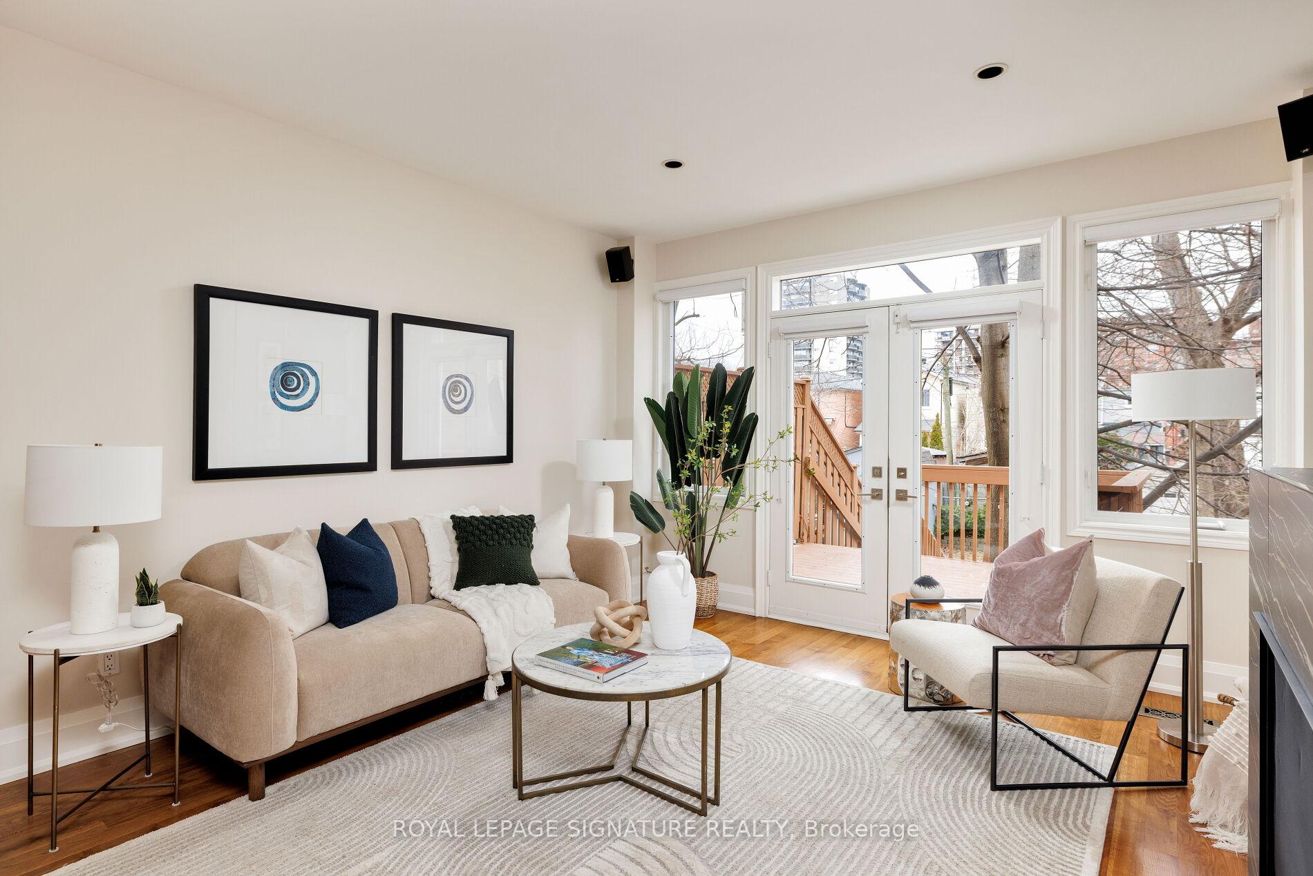 Photo 11 of 224 Floyd Avenue, Toronto, Danforth Village-East York — HOMEH