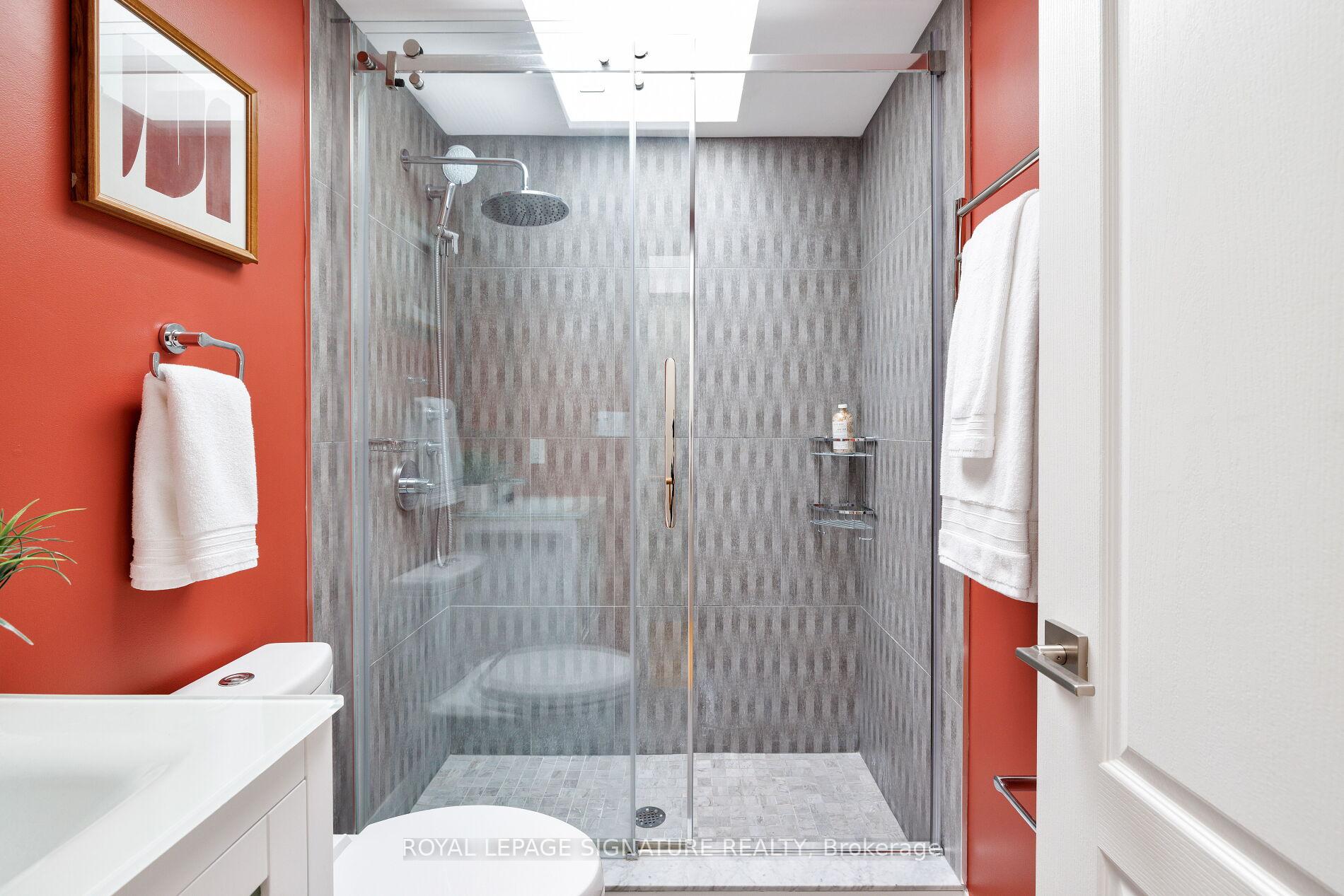 Photo 18 of 224 Floyd Avenue, Toronto, Danforth Village-East York — HOMEH