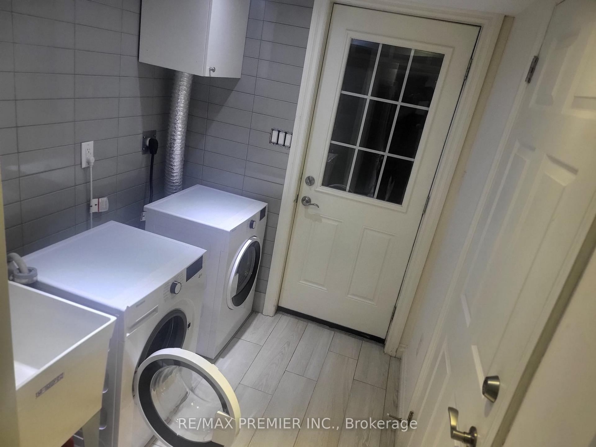 Photo 6 of Unit Bsmt, 287 Lisgar Street, Toronto, Little Portugal — HOMEH