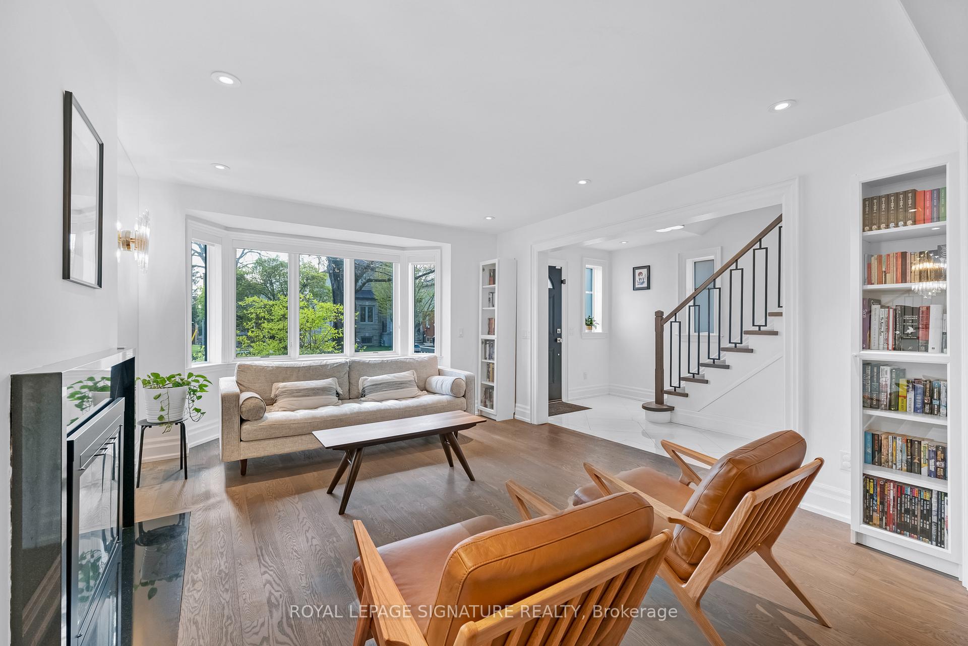 Photo 4 of 37 Fairside Avenue, Toronto, Danforth Village-East York — HOMEH