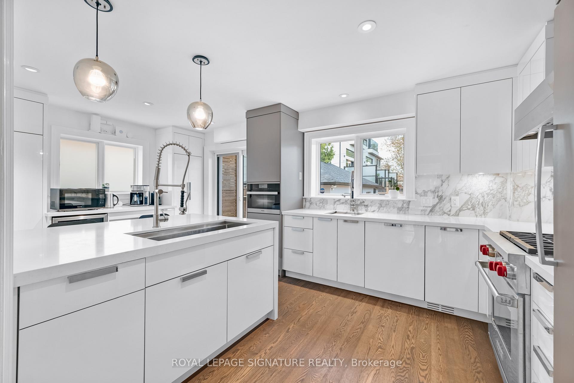 Photo 11 of 37 Fairside Avenue, Toronto, Danforth Village-East York — HOMEH