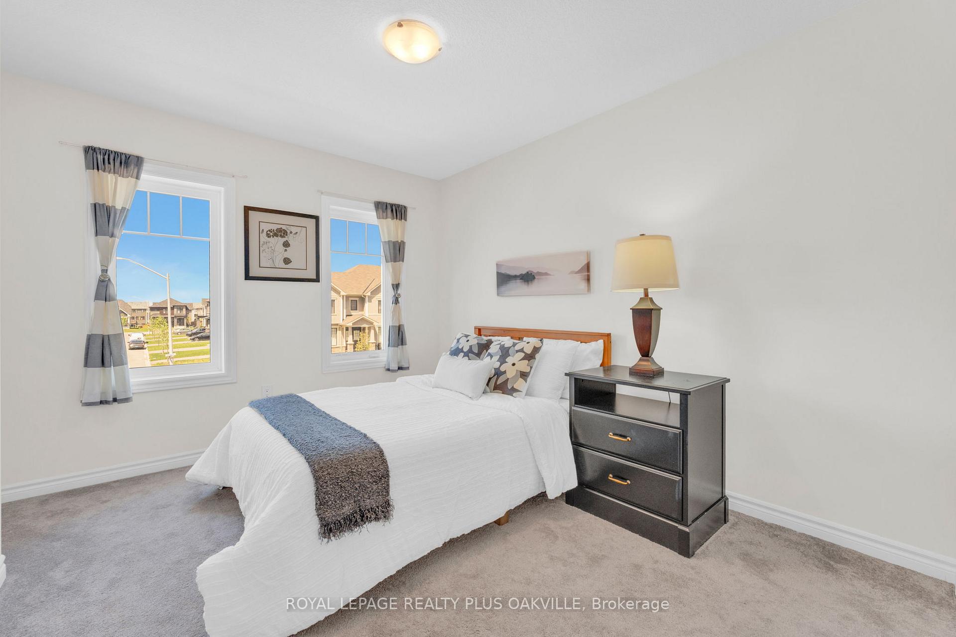 Photo 30 of 212 Explorer Way, Thorold, Rolling Meadows — HOMEH