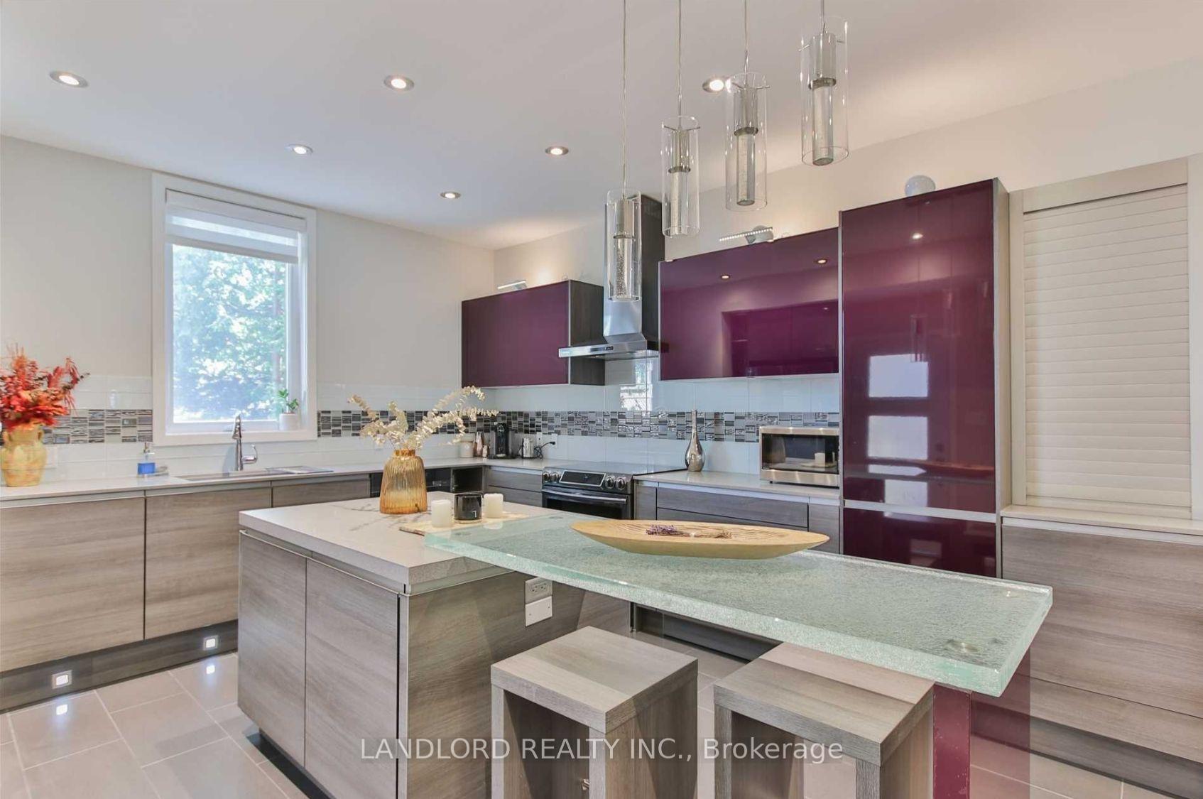 Photo 1 of 11 Garnet Avenue, Toronto, The Annex — HOMEH