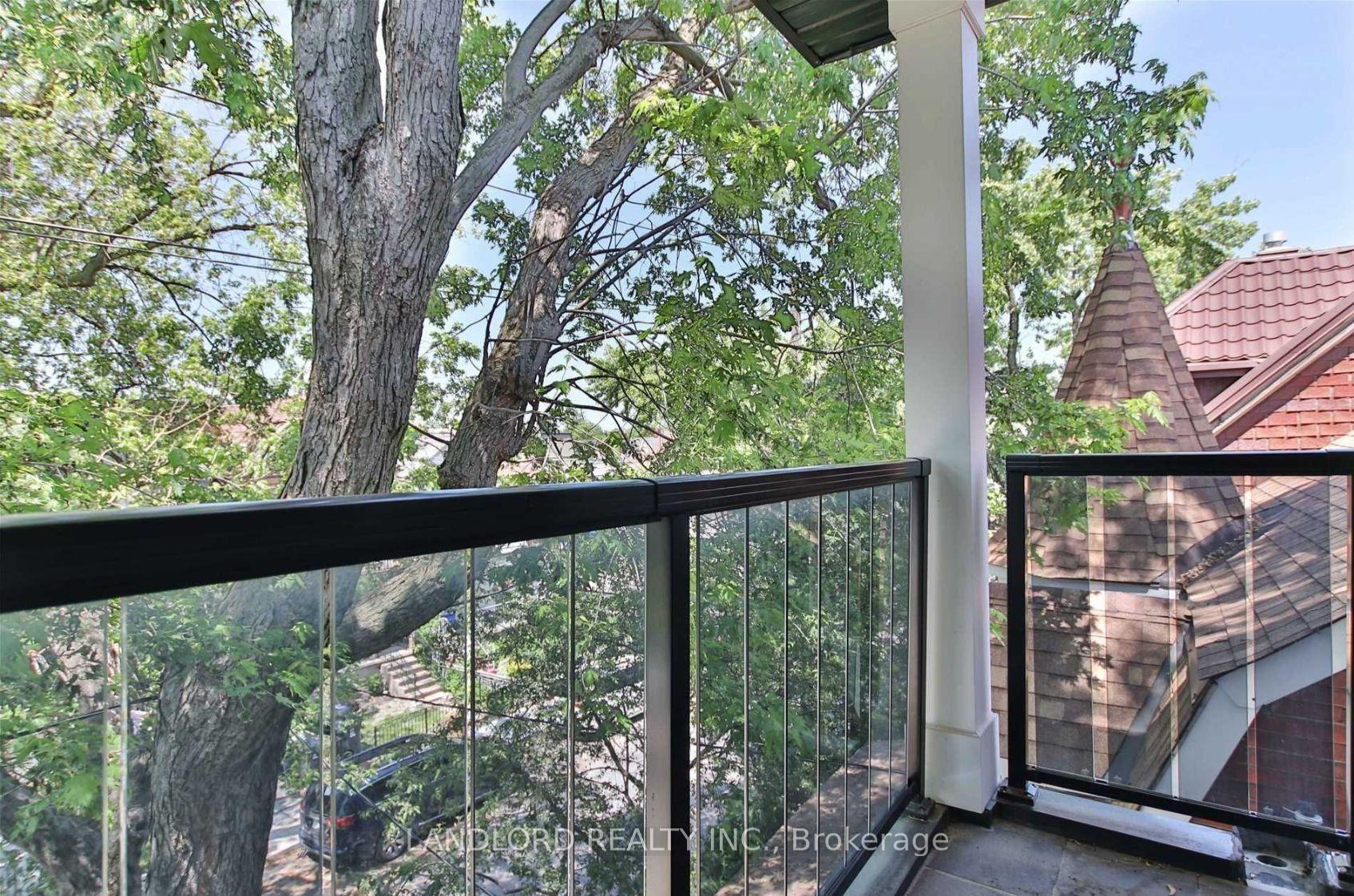 Photo 15 of 11 Garnet Avenue, Toronto, The Annex — HOMEH