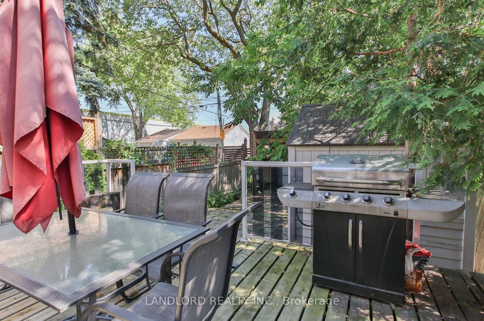 Photo 16 of 11 Garnet Avenue, Toronto, The Annex — HOMEH