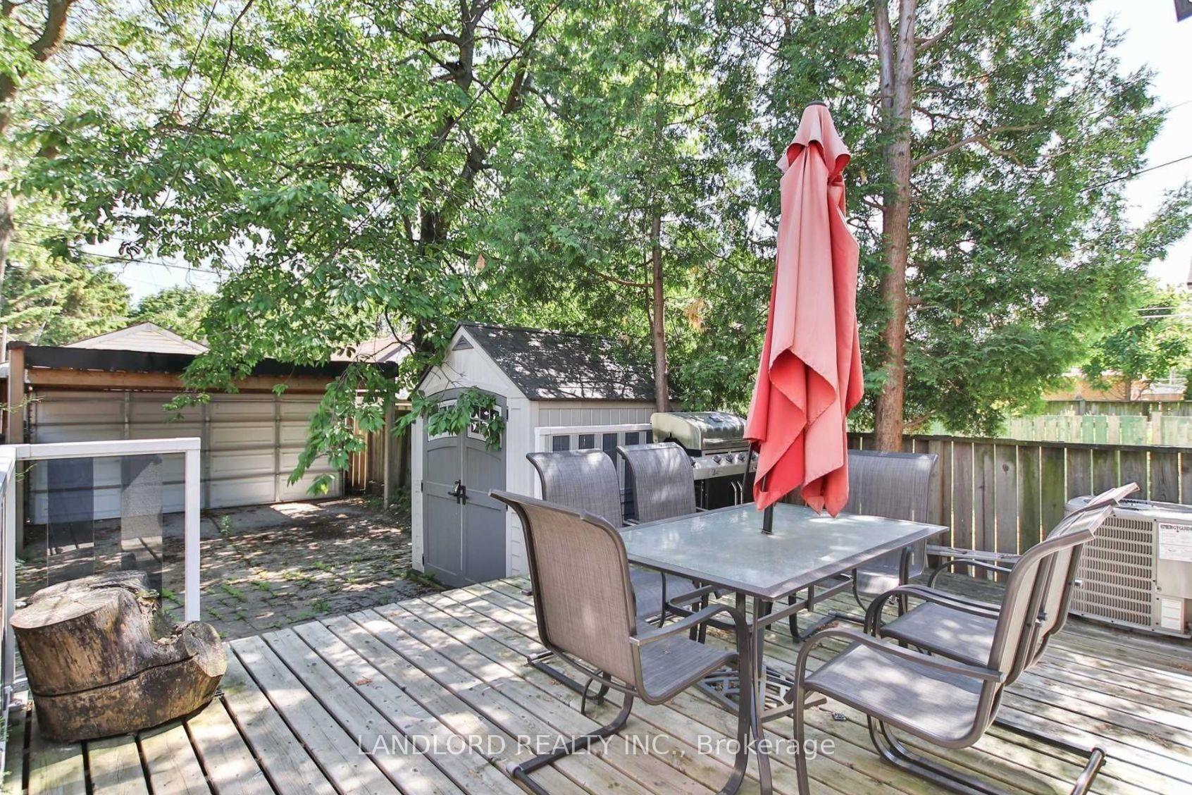 Photo 17 of 11 Garnet Avenue, Toronto, The Annex — HOMEH