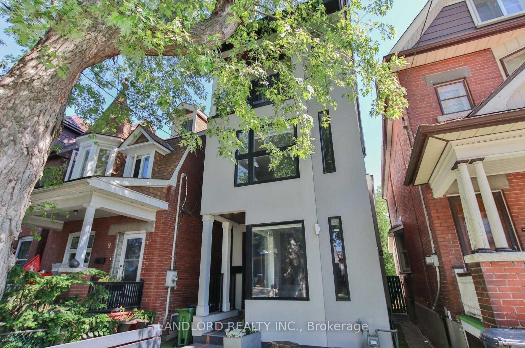Photo 19 of 11 Garnet Avenue, Toronto, The Annex — HOMEH
