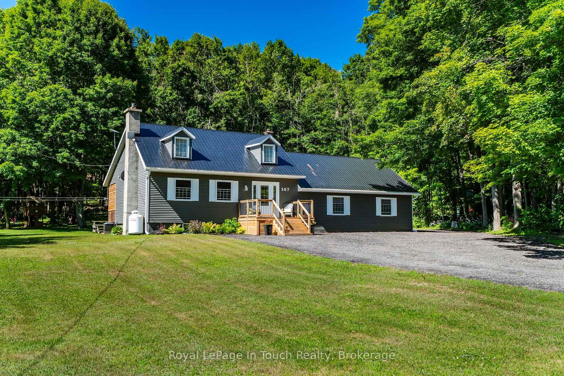 Photo 1 of 507 Lafontaine Road E, Tiny, Rural Tiny — HOMEH