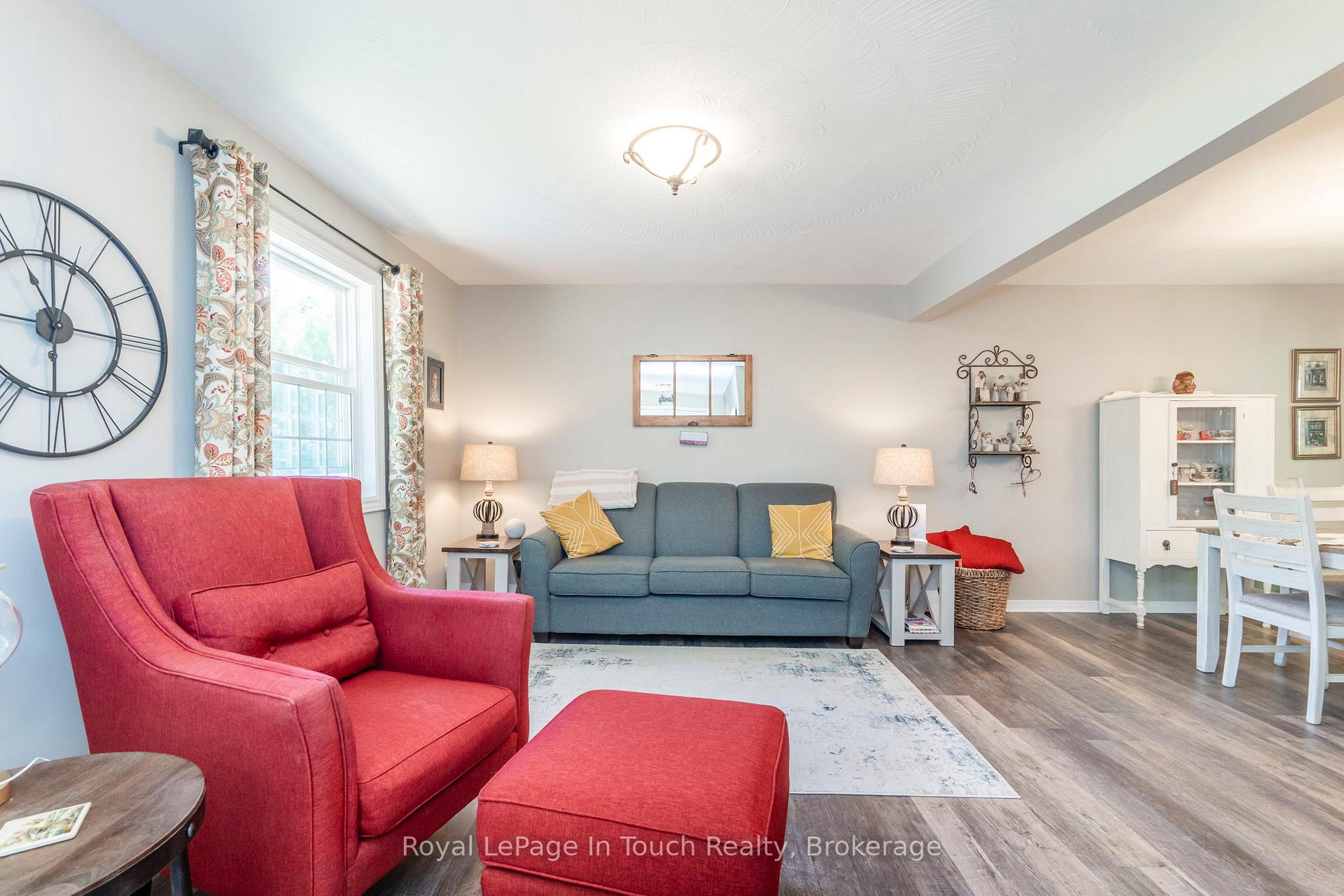 Photo 7 of 507 Lafontaine Road E, Tiny, Rural Tiny — HOMEH