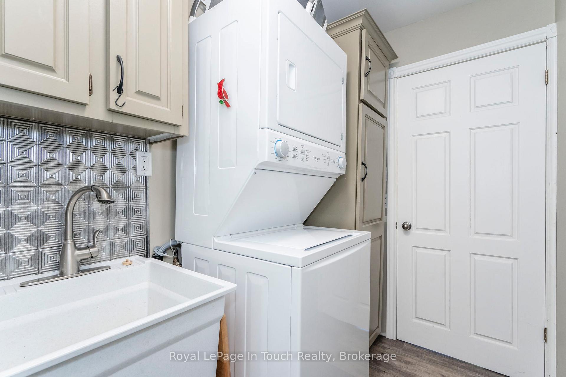 Photo 23 of 507 Lafontaine Road E, Tiny, Rural Tiny — HOMEH
