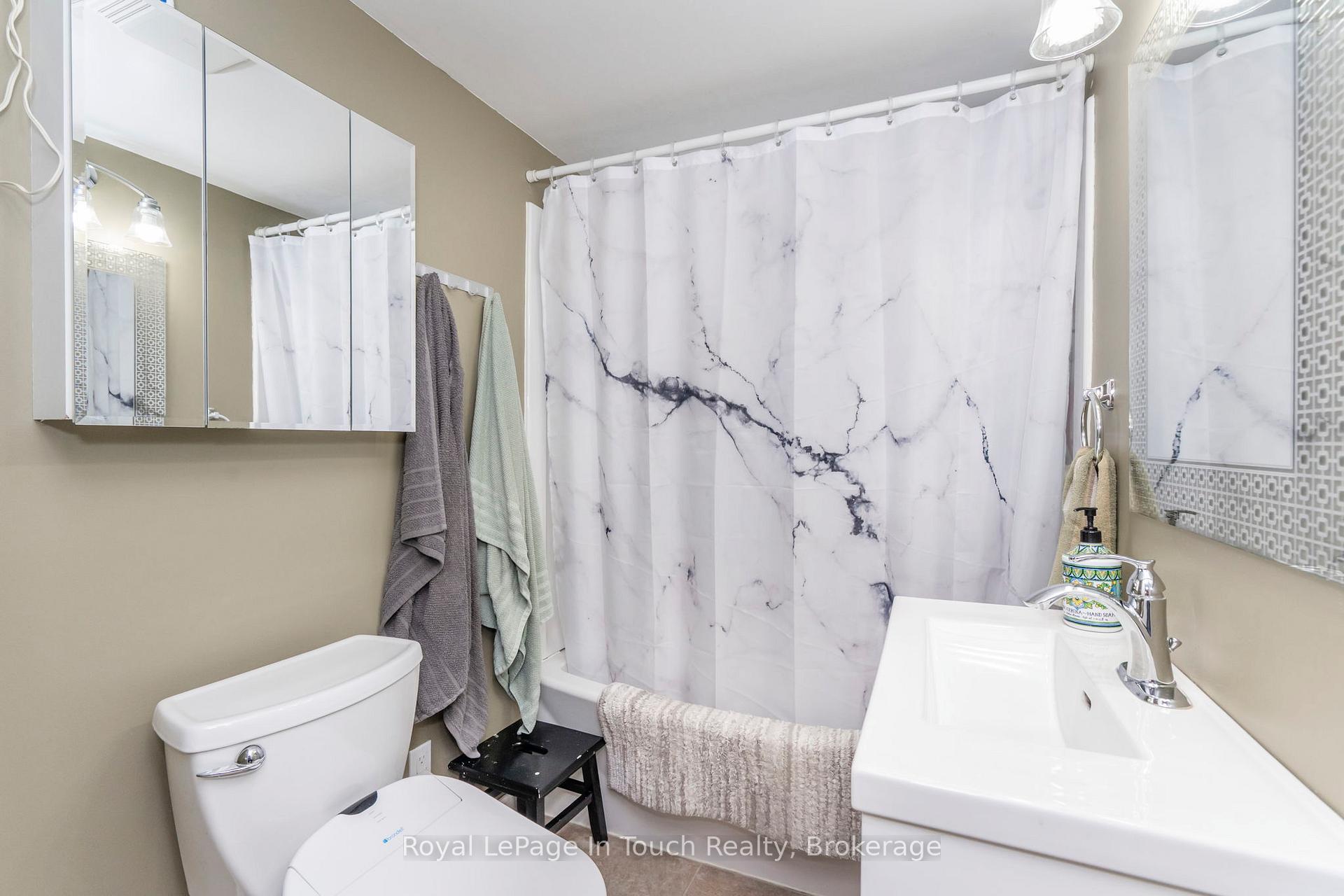 Photo 32 of 507 Lafontaine Road E, Tiny, Rural Tiny — HOMEH