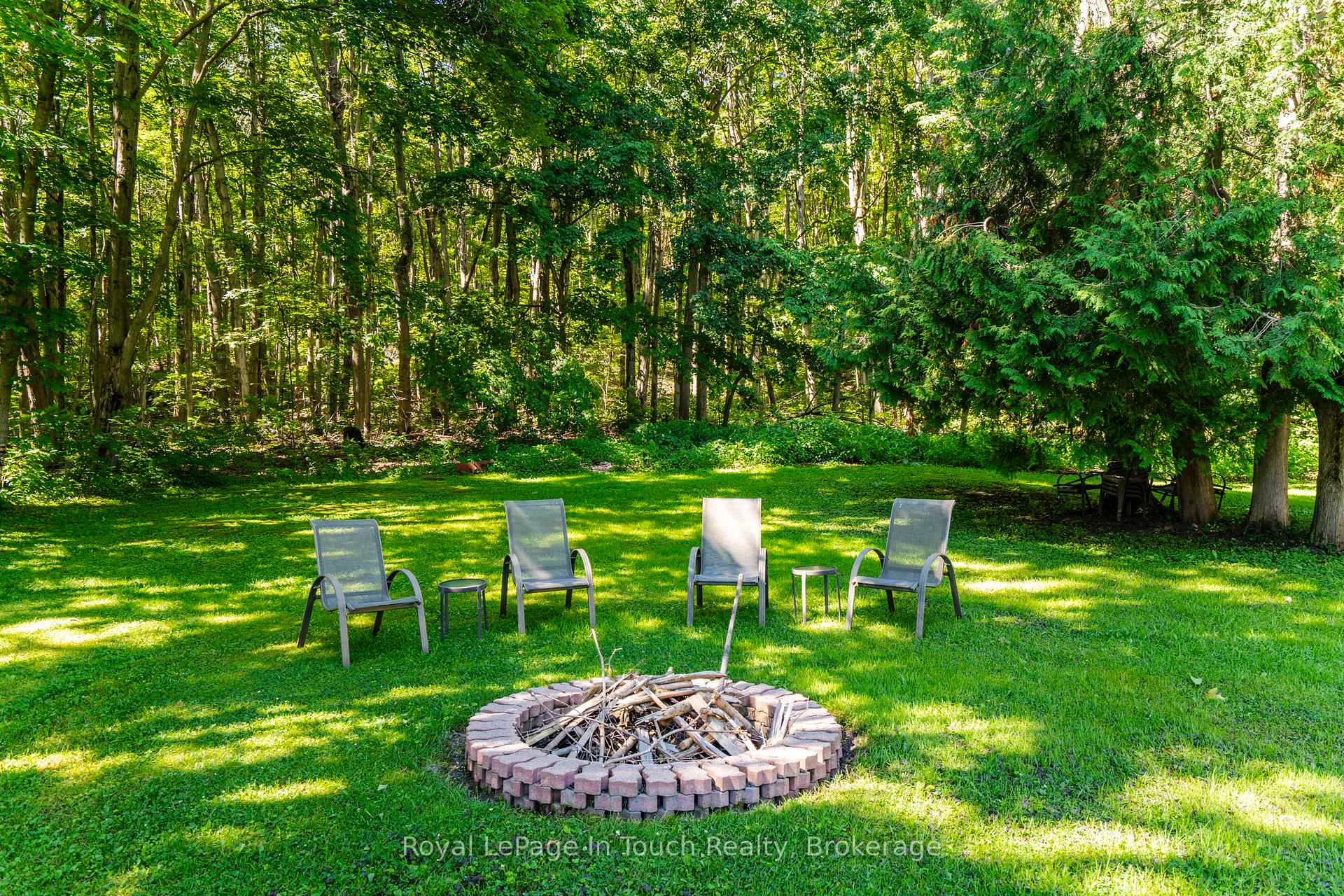 Photo 40 of 507 Lafontaine Road E, Tiny, Rural Tiny — HOMEH