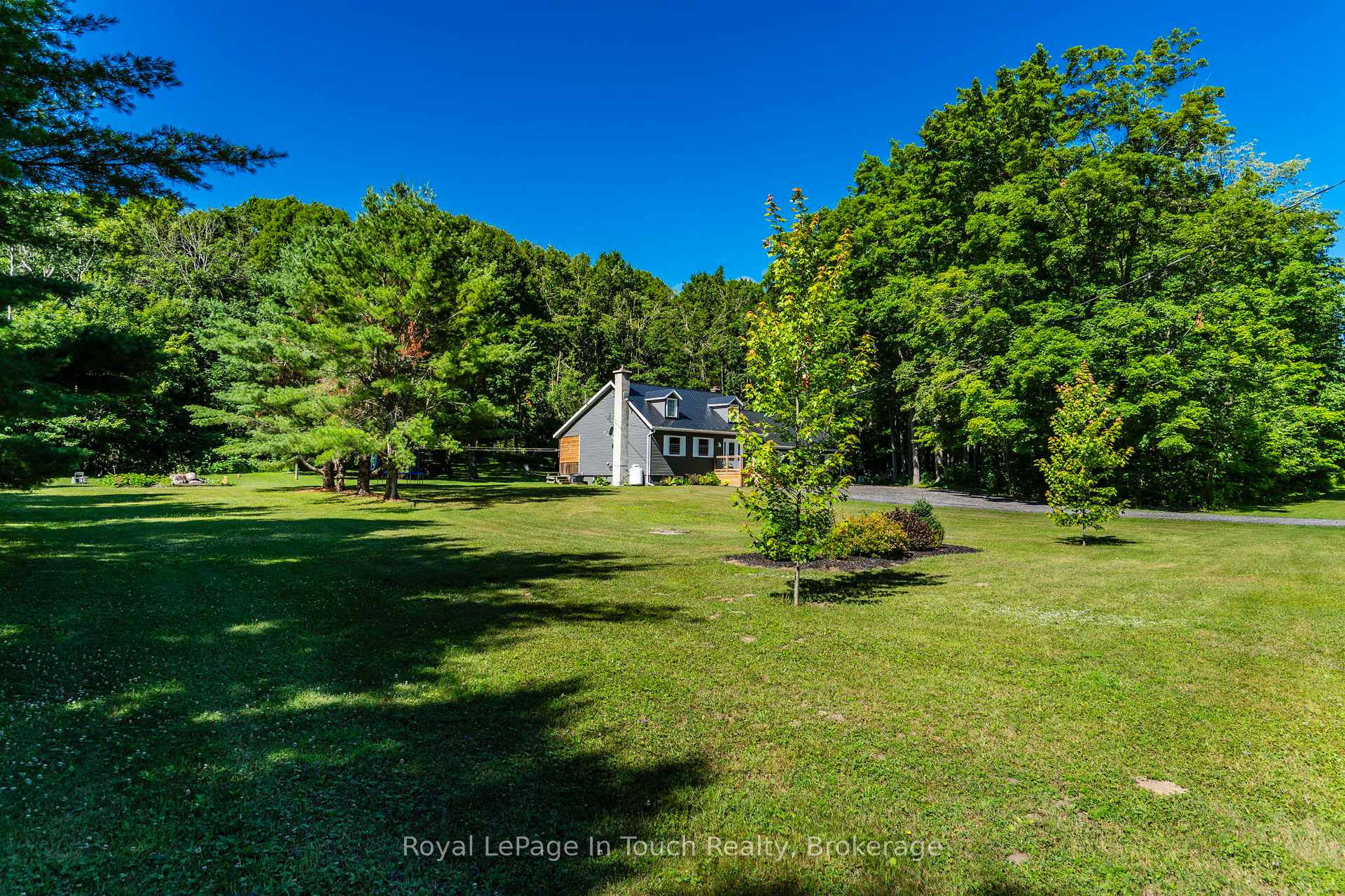 Photo 46 of 507 Lafontaine Road E, Tiny, Rural Tiny — HOMEH