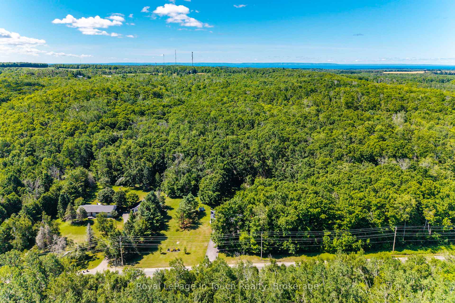 Photo 47 of 507 Lafontaine Road E, Tiny, Rural Tiny — HOMEH