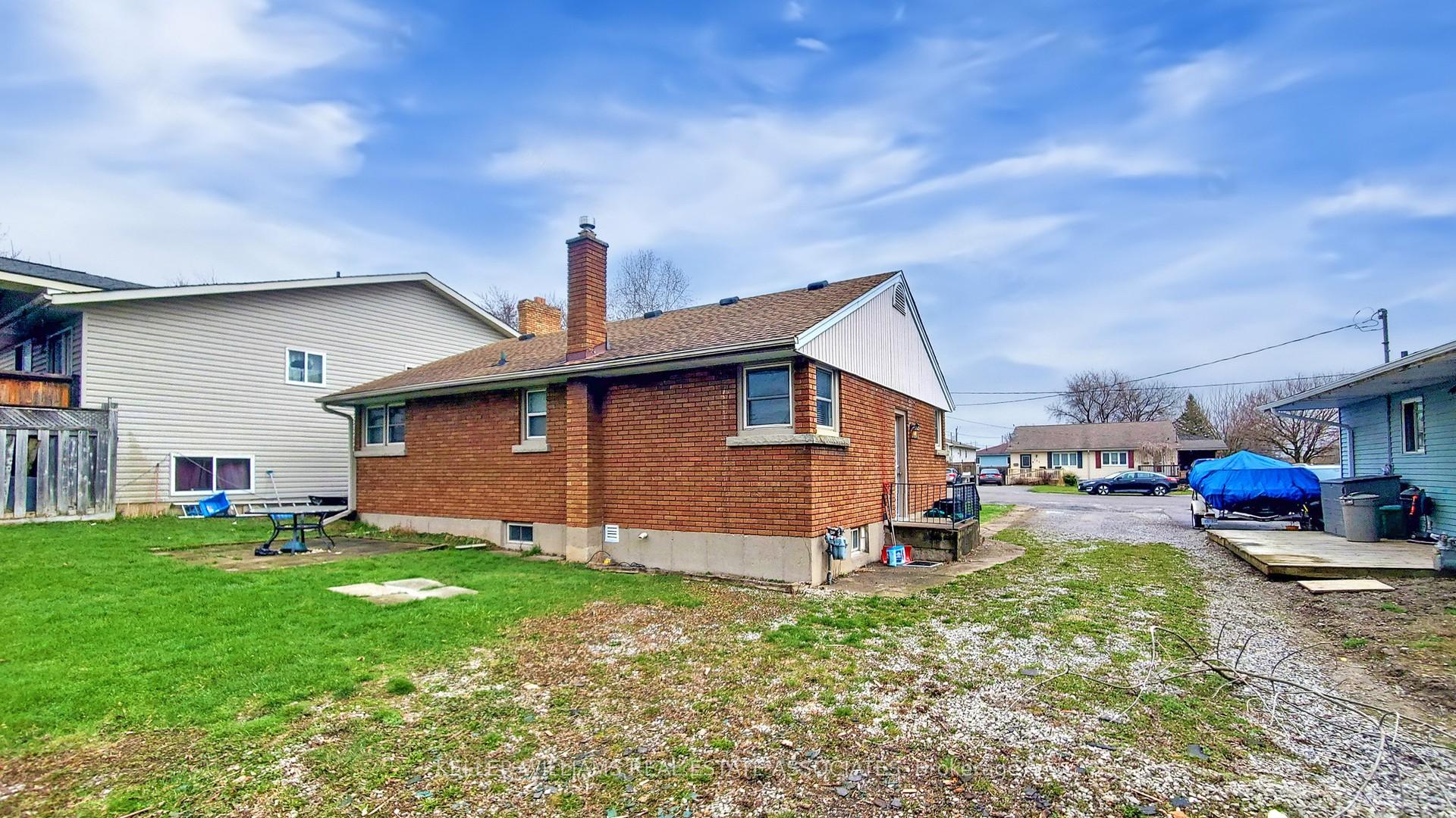 Photo 36 of 121 Mackan Street, Thorold, Allanburg/Thorold South — HOMEH