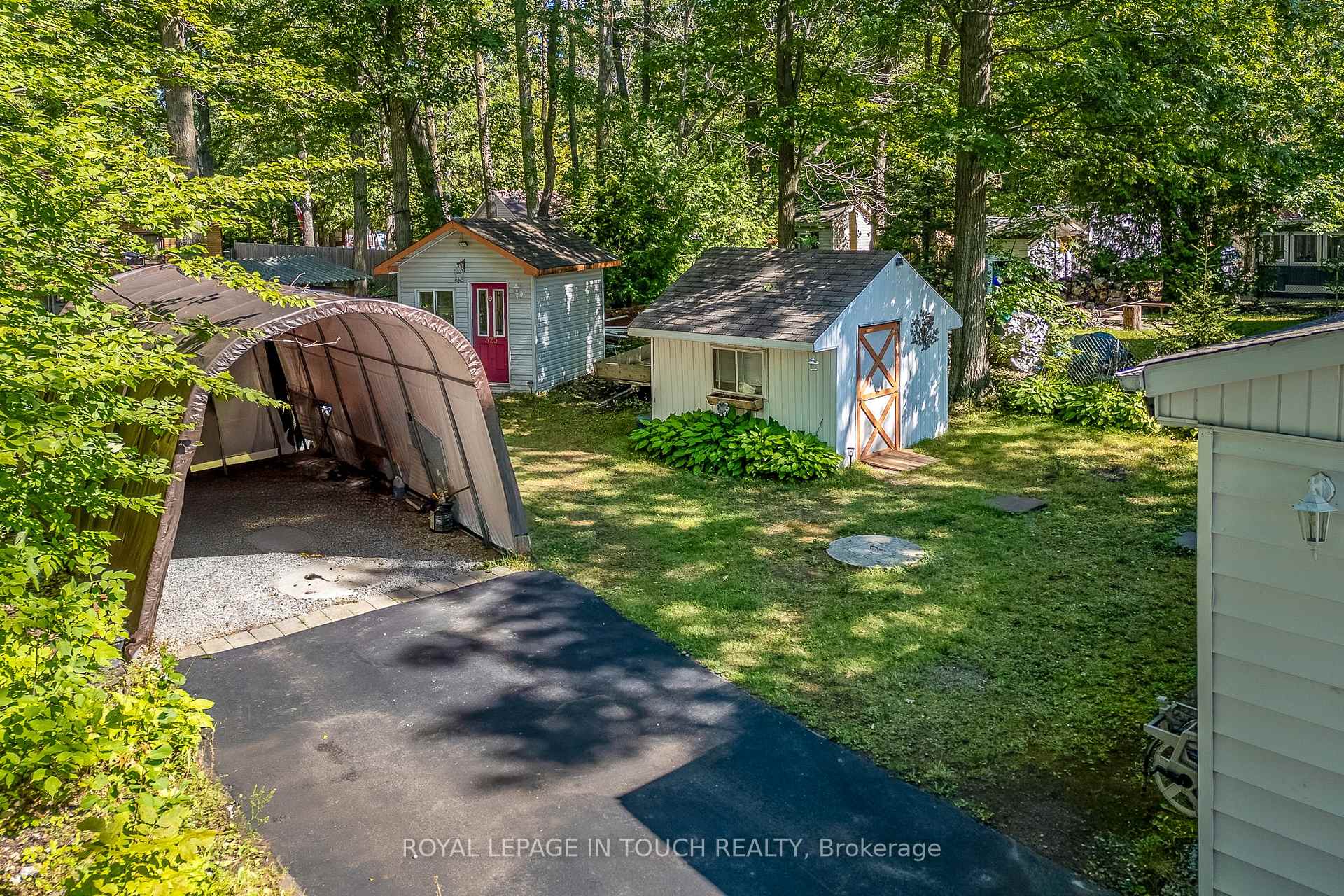 Photo 7 of 325 Tiny Beaches Road S, Tiny, Rural Tiny — HOMEH
