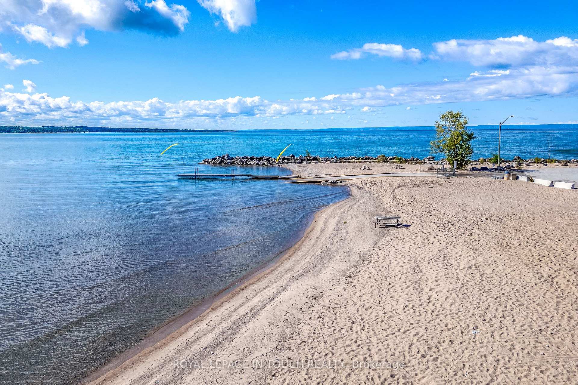 Photo 33 of 325 Tiny Beaches Road S, Tiny, Rural Tiny — HOMEH