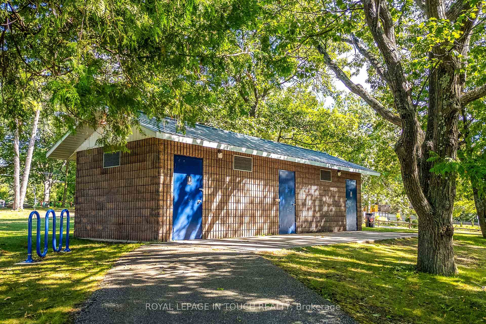 Photo 37 of 325 Tiny Beaches Road S, Tiny, Rural Tiny — HOMEH