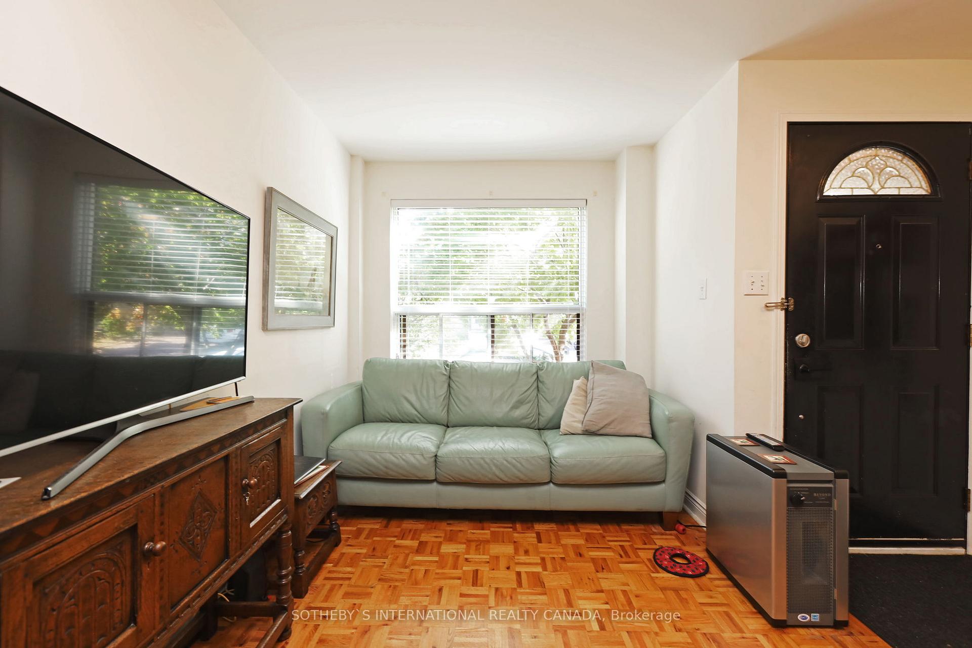 Photo 9 of Unit Main, 212 Glebemount Avenue, Toronto, Danforth Village-East York — HOMEH