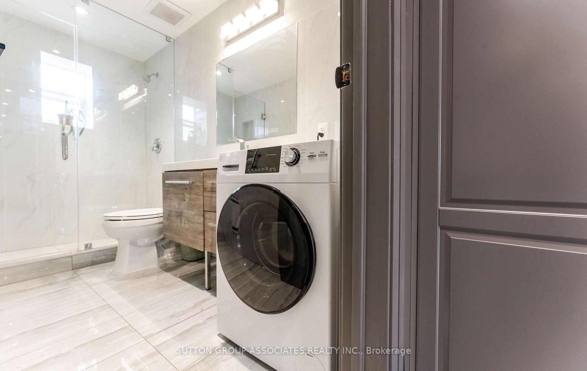 Photo 11 of Unit 3, 484 Bloor Street W, Toronto, The Annex — HOMEH