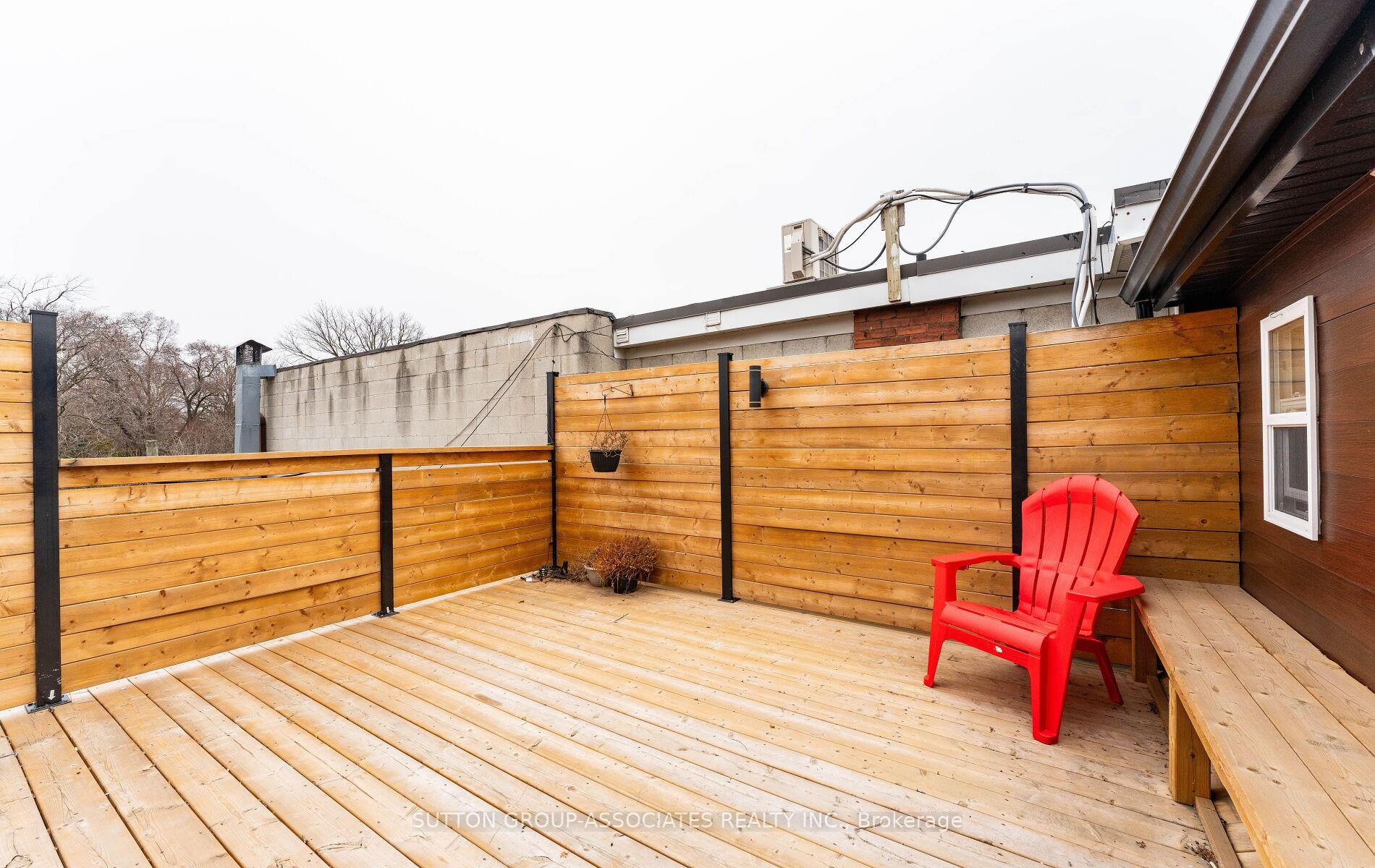 Photo 16 of Unit 3, 484 Bloor Street W, Toronto, The Annex — HOMEH