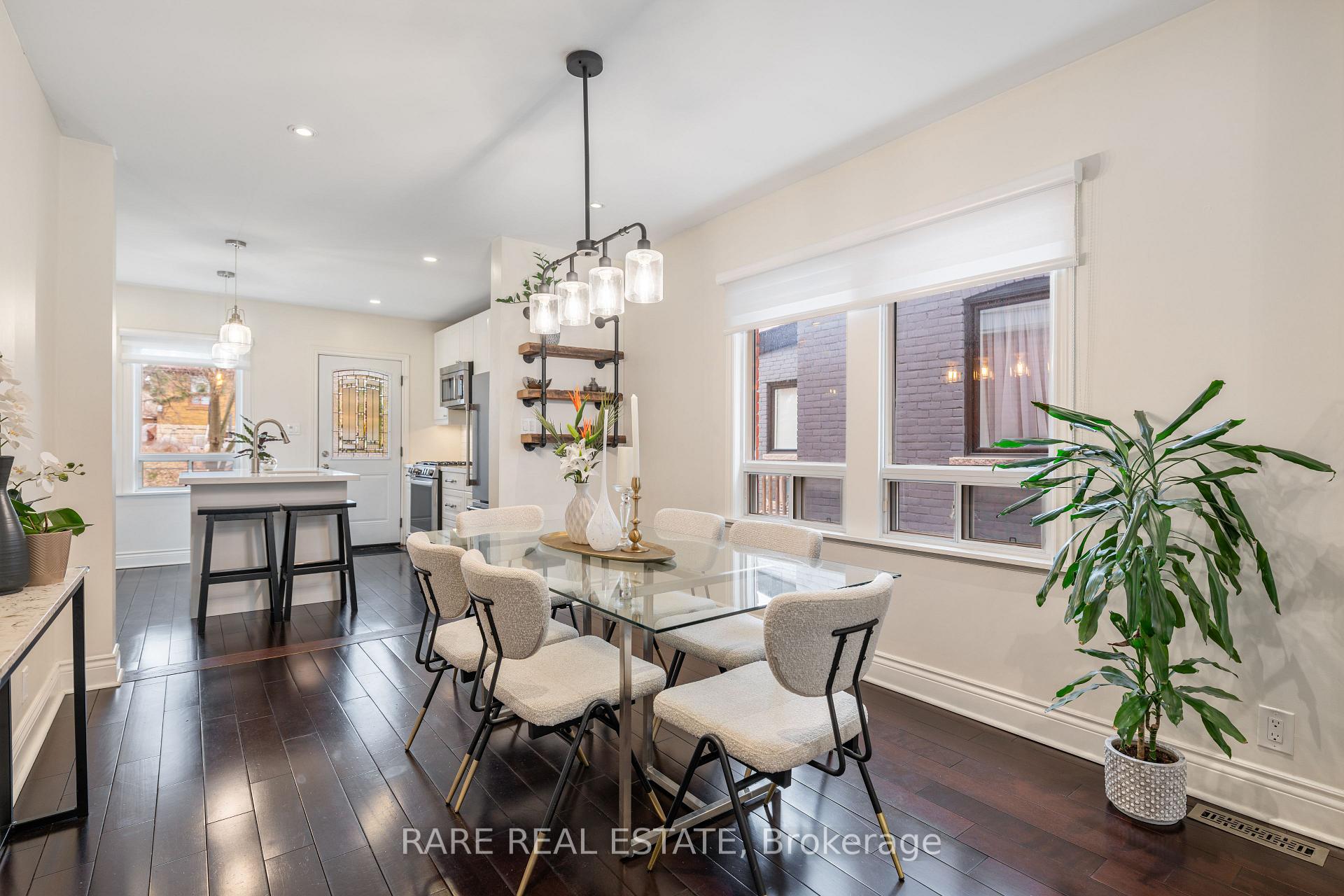 Photo 7 of 152 Queensdale Avenue, Toronto, Danforth Village-East York — HOMEH
