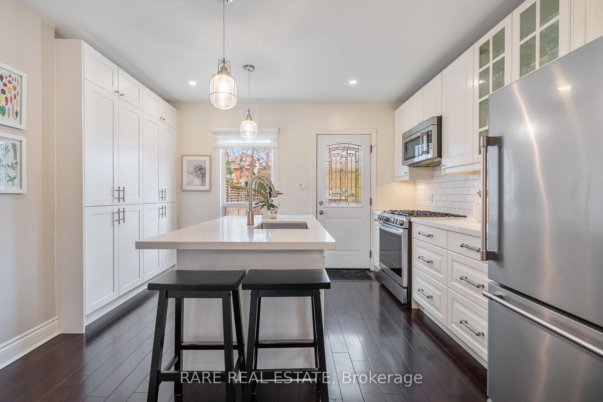 Photo 8 of 152 Queensdale Avenue, Toronto, Danforth Village-East York — HOMEH