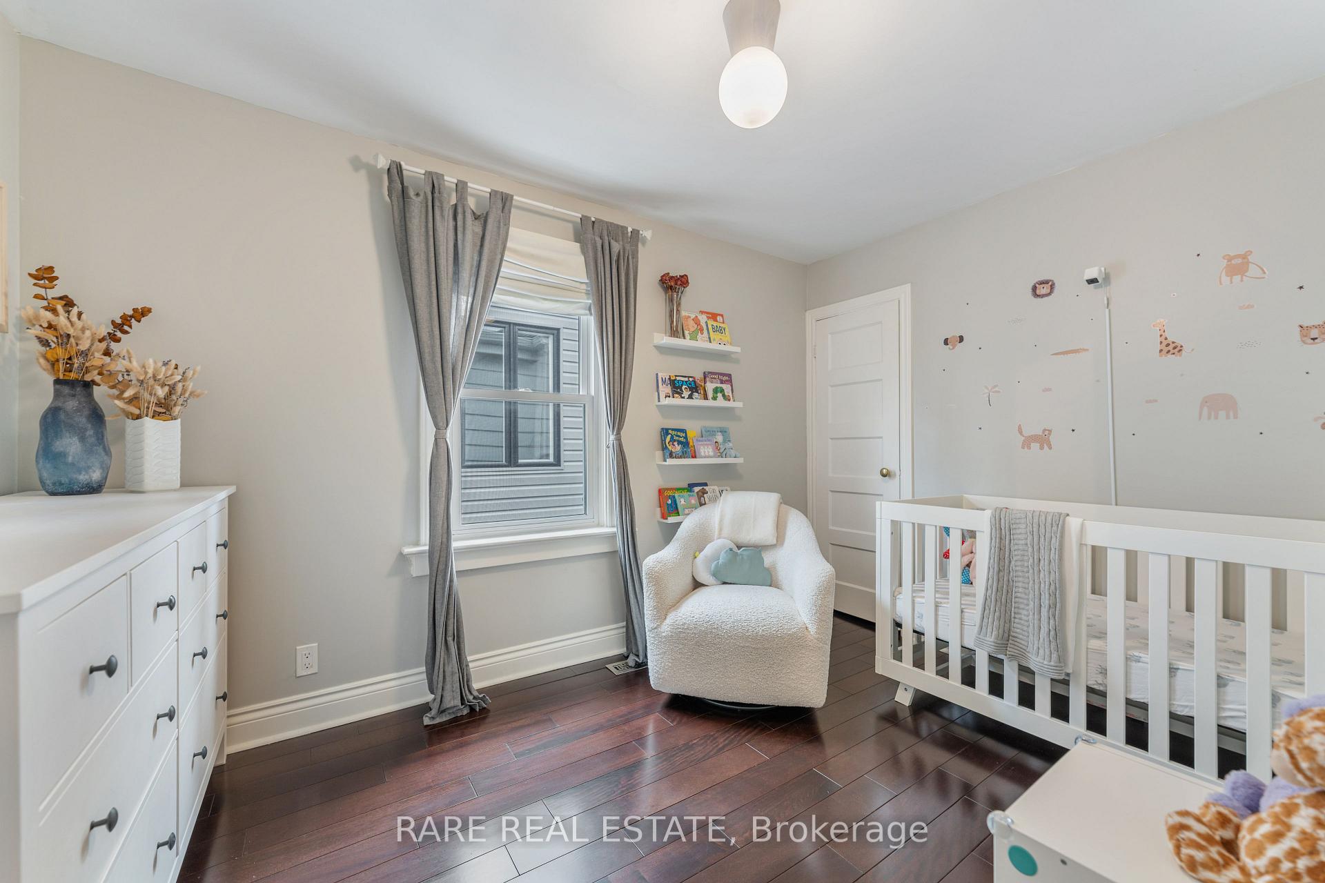 Photo 15 of 152 Queensdale Avenue, Toronto, Danforth Village-East York — HOMEH