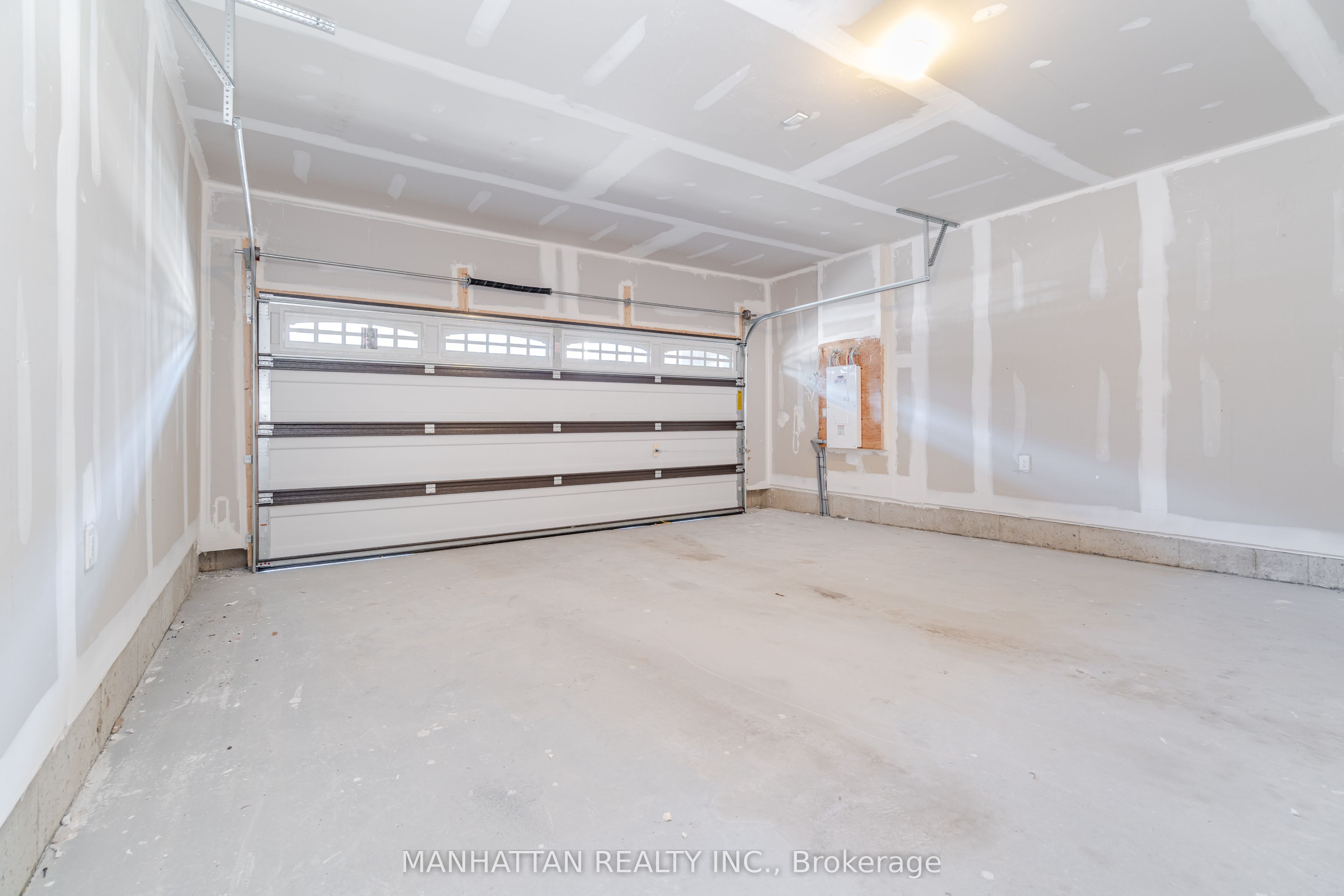 Photo 75 of 2646 Delphinium Trail, Pickering, Rural Pickering — HOMEH