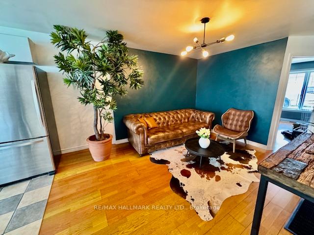 Photo 3 of 143 Munro Street, Toronto, South Riverdale — HOMEH