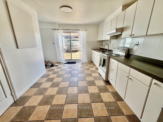 Photo 4 of 143 Munro Street, Toronto, South Riverdale — HOMEH