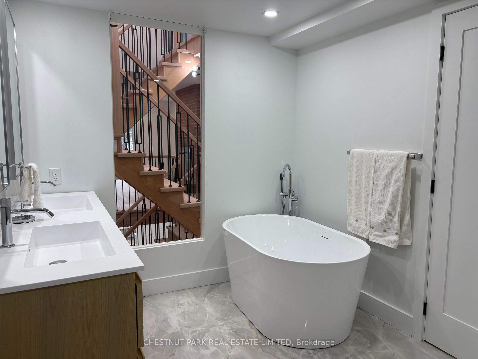 Photo 25 of 64 Birch Avenue, Toronto, Yonge-St. Clair — HOMEH