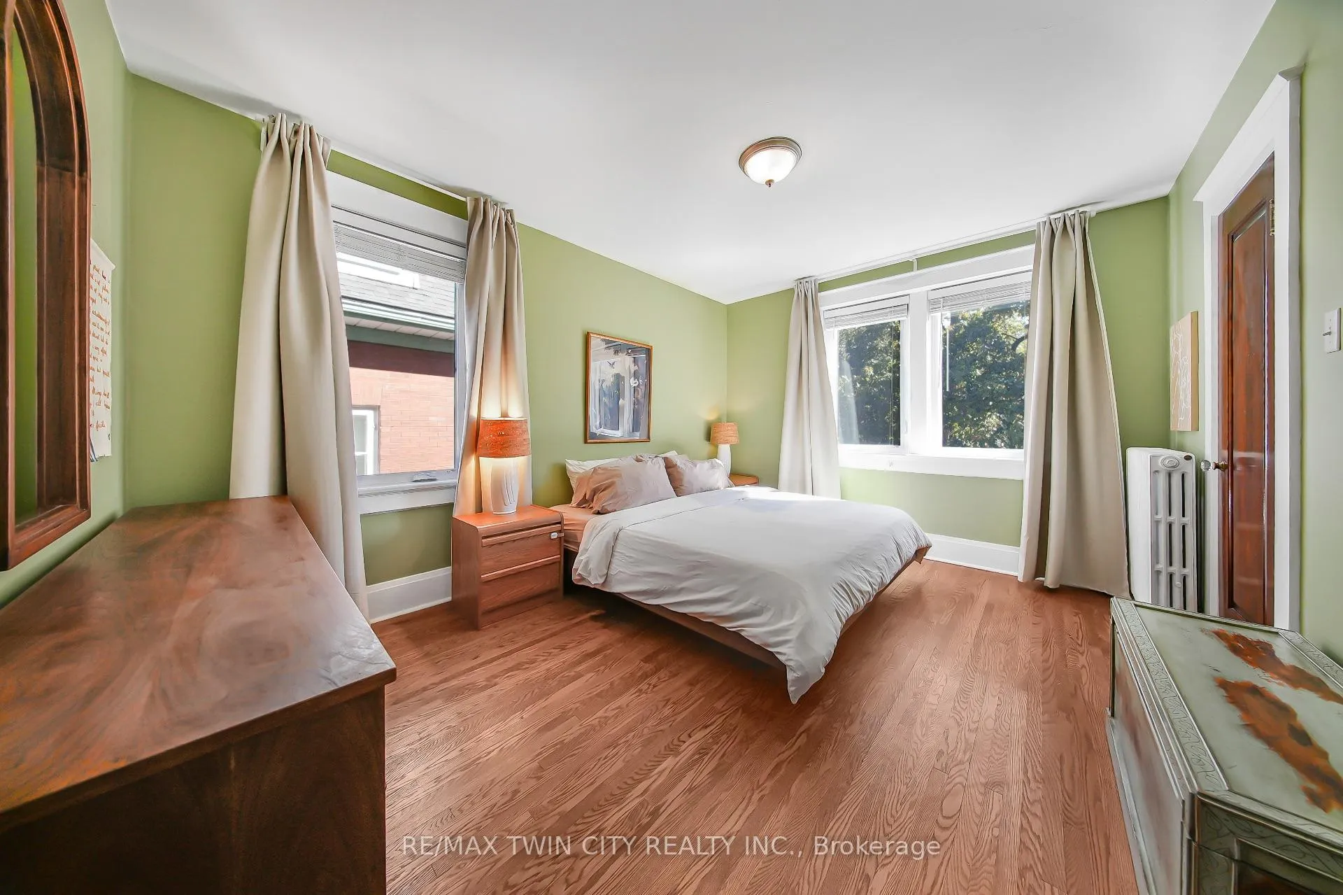 Photo 21 of 60 Heins Avenue, Kitchener, Victoria Park — HOMEH