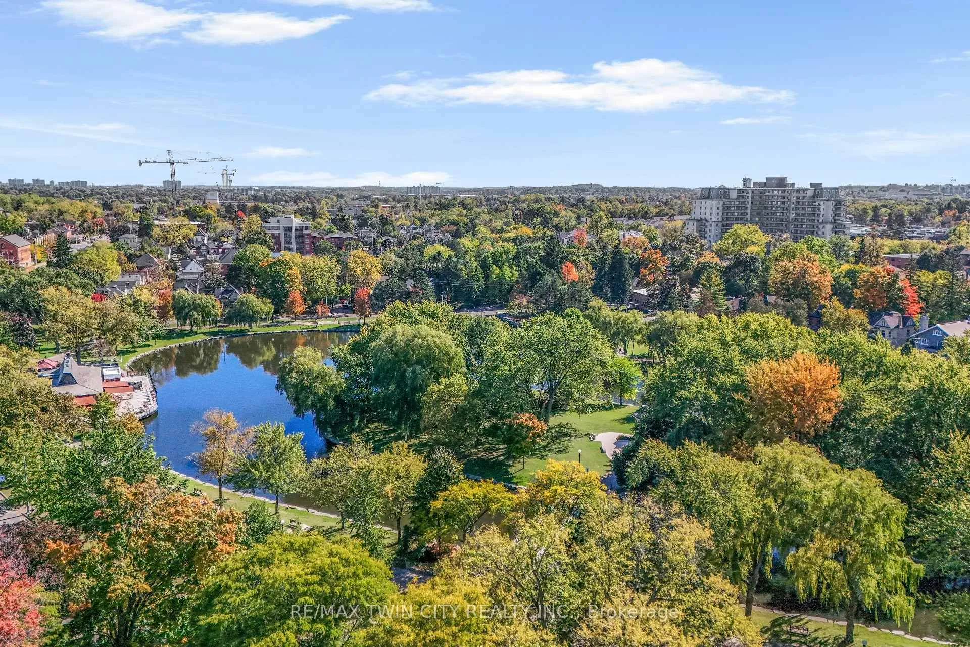 Photo 40 of 60 Heins Avenue, Kitchener, Victoria Park — HOMEH