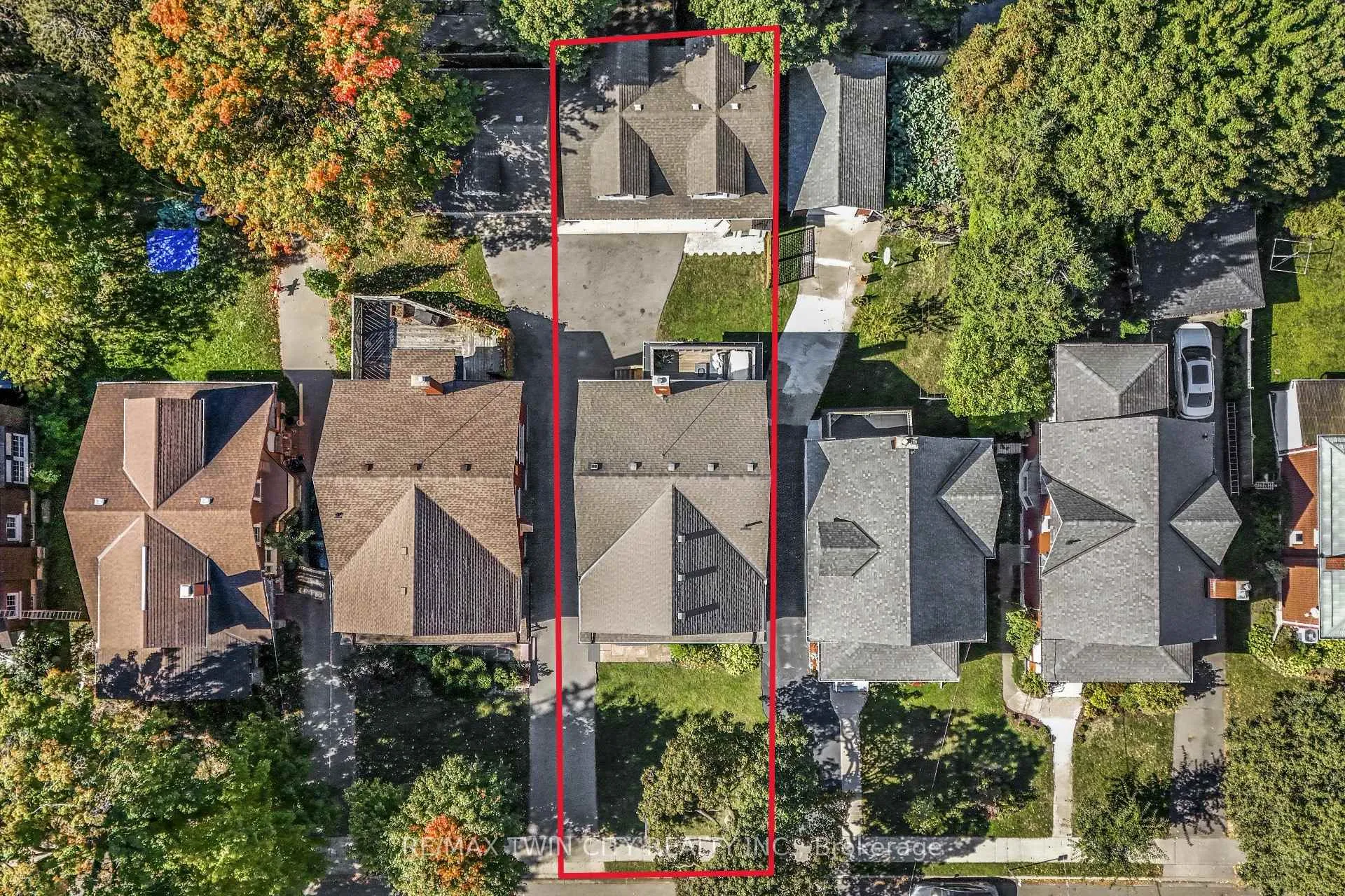Photo 42 of 60 Heins Avenue, Kitchener, Victoria Park — HOMEH