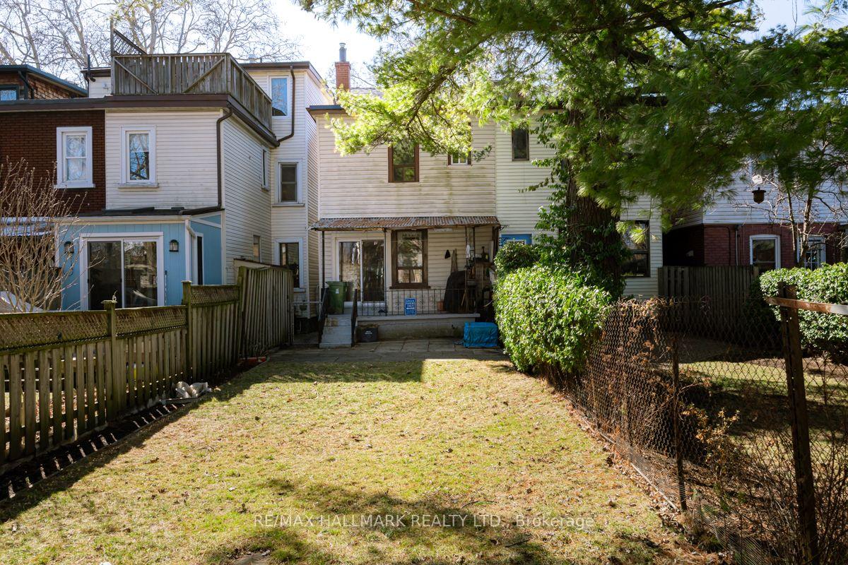 Photo 12 of 26 Milverton Boulevard, Toronto, Danforth — HOMEH