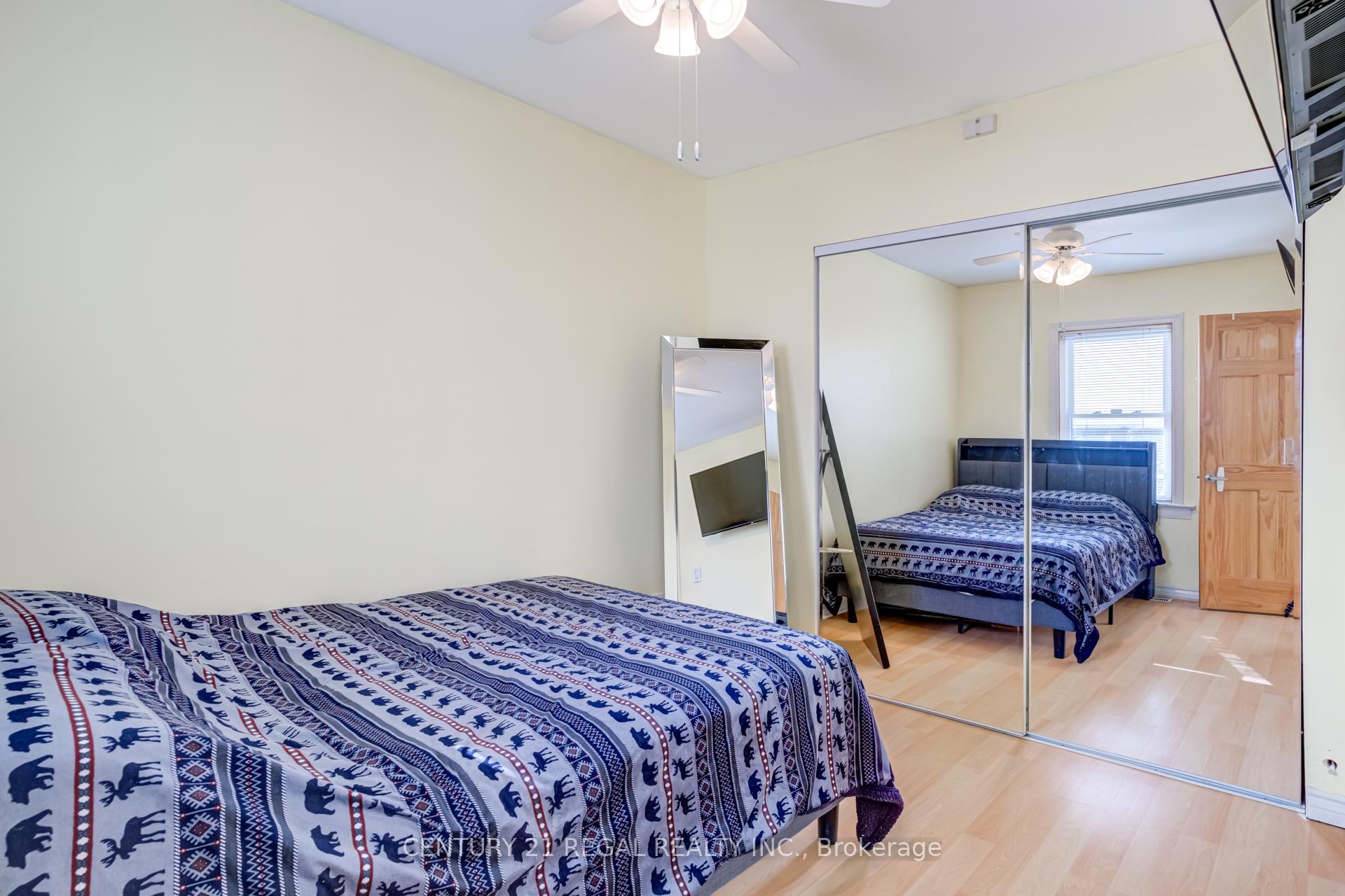 Photo 14 of 527 Sammon Avenue, Toronto, Danforth Village-East York — HOMEH