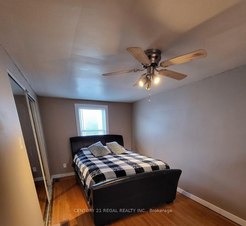 Photo 19 of 527 Sammon Avenue, Toronto, Danforth Village-East York — HOMEH