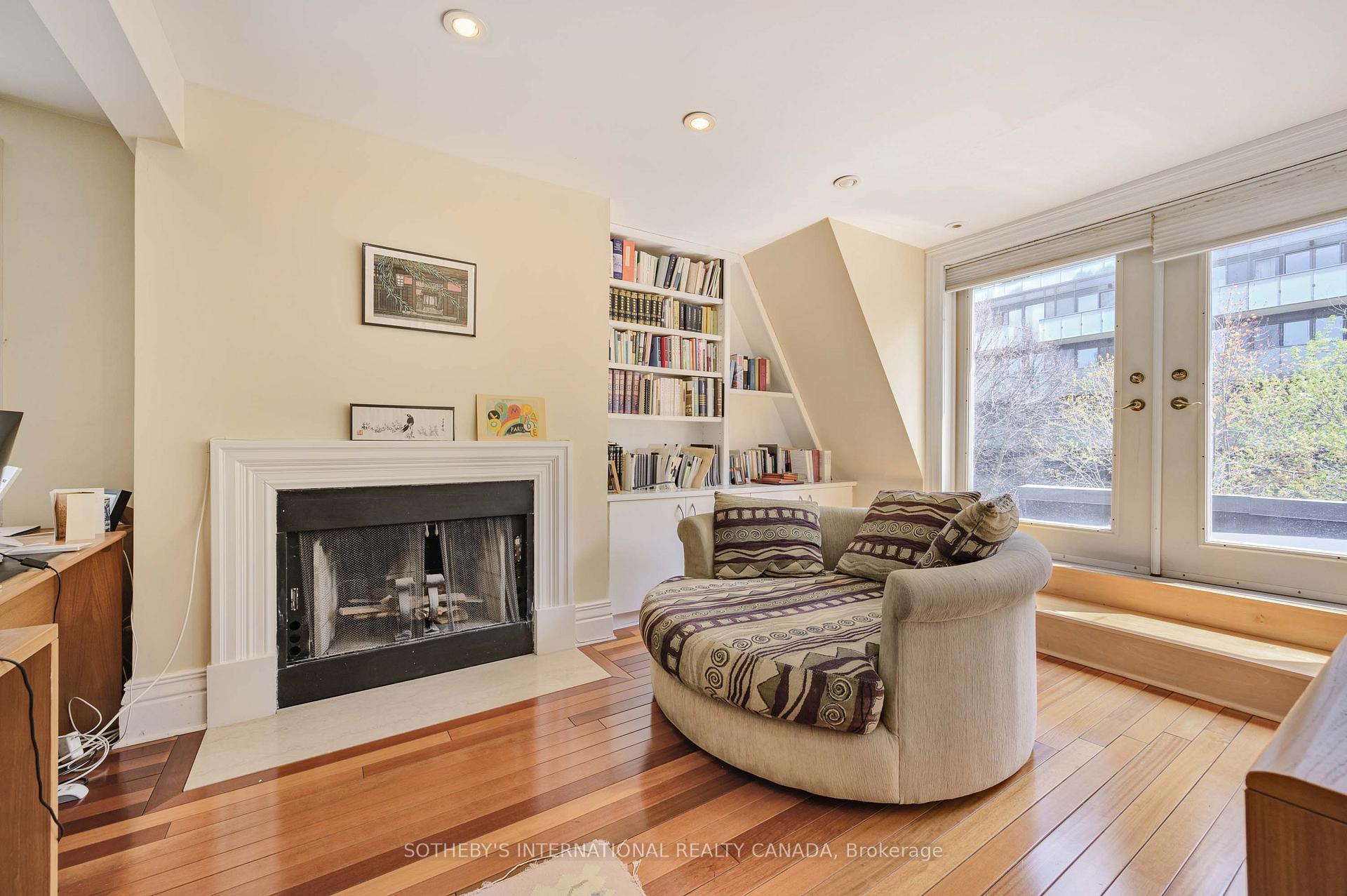 Photo 10 of 21 Chicora Avenue, Toronto, The Annex — HOMEH