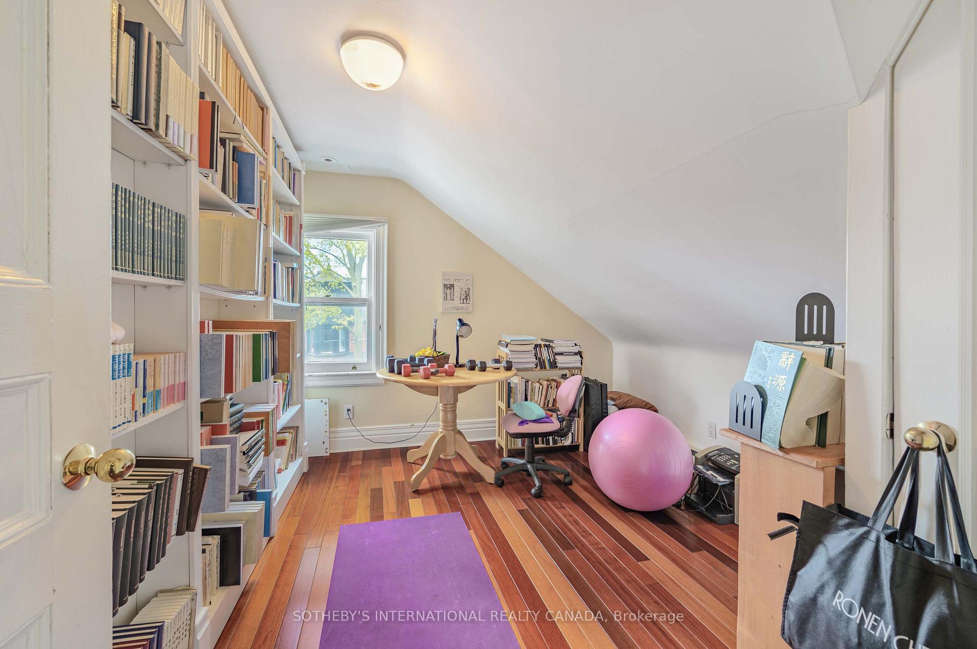 Photo 11 of 21 Chicora Avenue, Toronto, The Annex — HOMEH