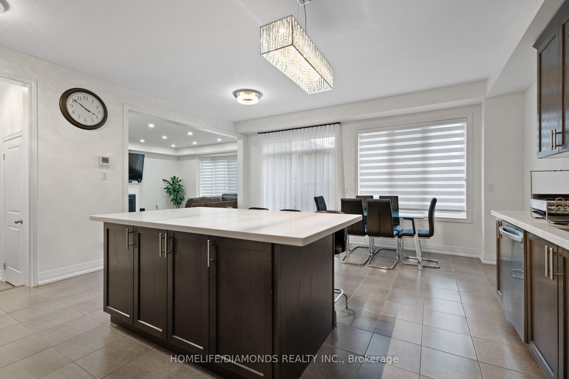 Photo 15 of 16 White Ash Road, Thorold, Confederation Heights — HOMEH