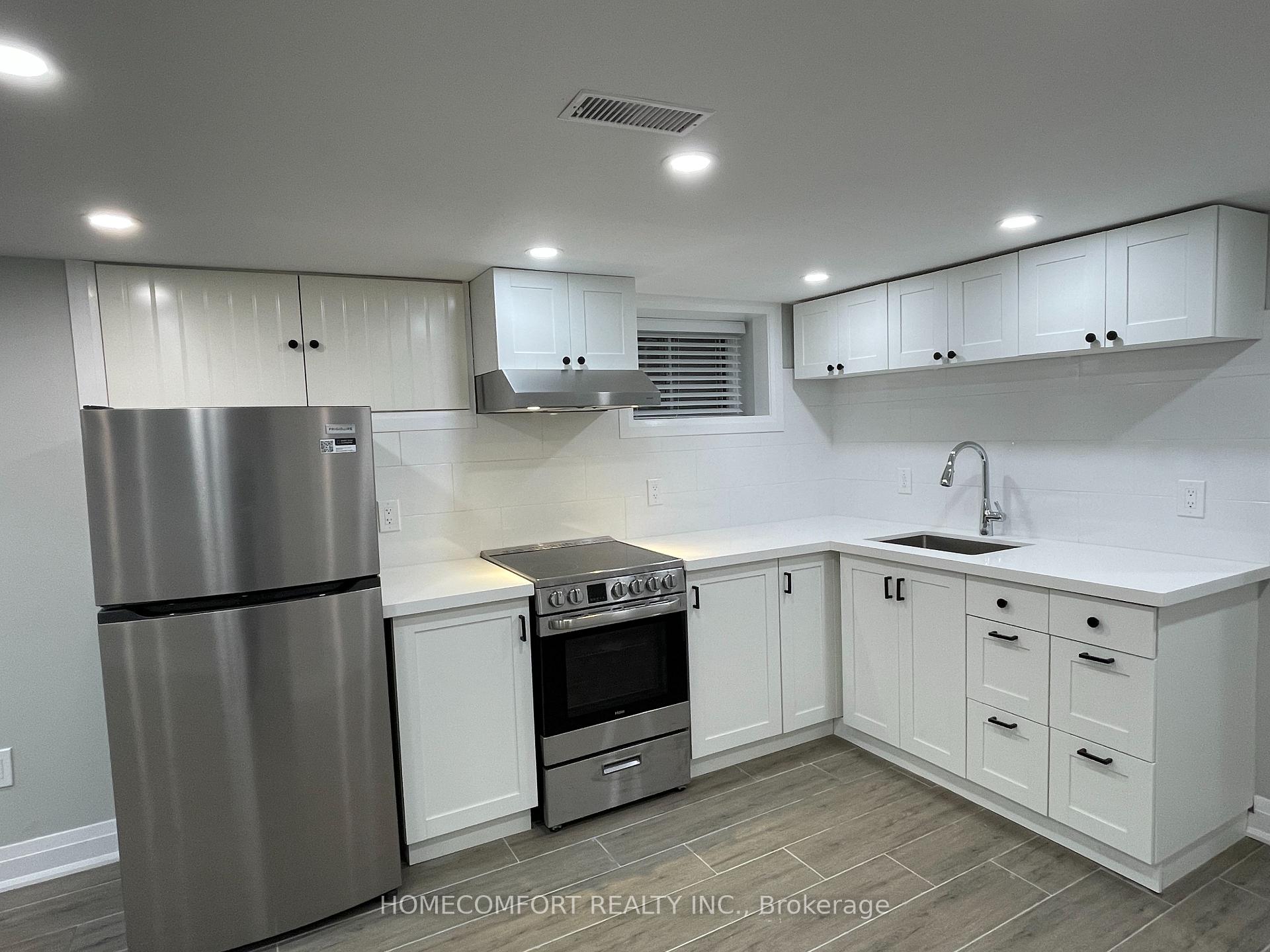 Photo 6 of Unit Lower, 33 Strathmore Boulevard, Toronto, Danforth — HOMEH