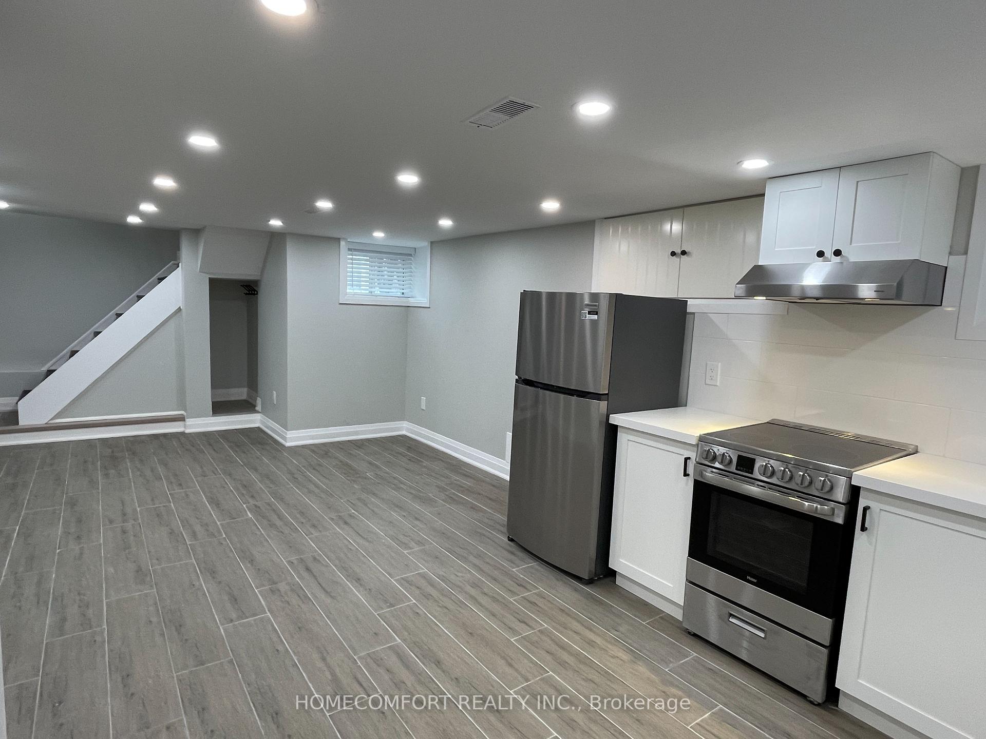 Photo 8 of Unit Lower, 33 Strathmore Boulevard, Toronto, Danforth — HOMEH