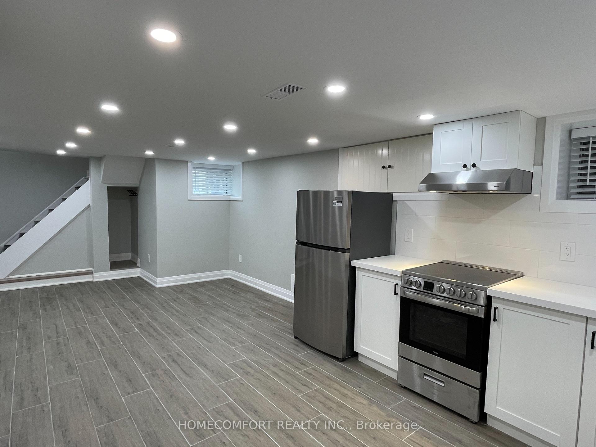 Photo 9 of Unit Lower, 33 Strathmore Boulevard, Toronto, Danforth — HOMEH