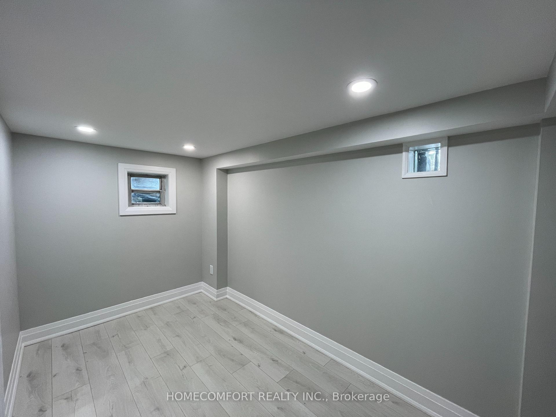 Photo 23 of Unit Lower, 33 Strathmore Boulevard, Toronto, Danforth — HOMEH
