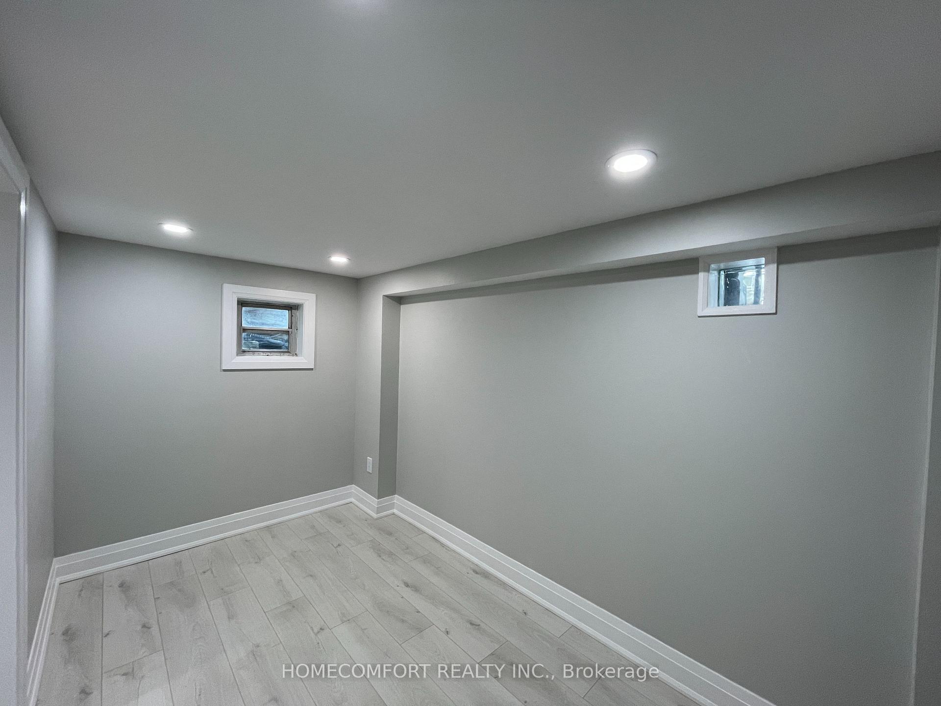 Photo 24 of Unit Lower, 33 Strathmore Boulevard, Toronto, Danforth — HOMEH
