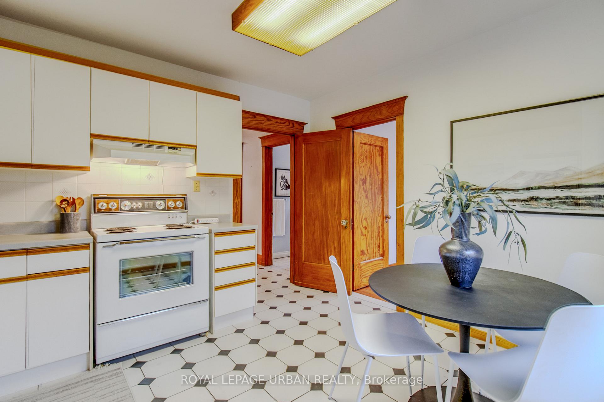 Photo 16 of 330 Strathmore Boulevard, Toronto, Danforth — HOMEH